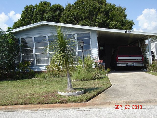 1st image of 617 Amaryllis Dr