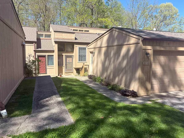2930 W Winterberry Ct, Bloomington, IN 47404