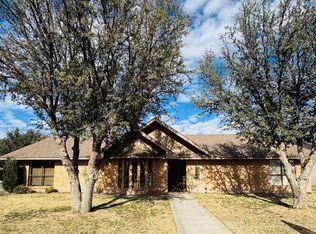 332 W Clearfork Dr, Hobbs, NM 88240