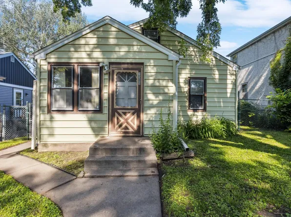 1589 Albemarle St, Saint Paul, MN 55117