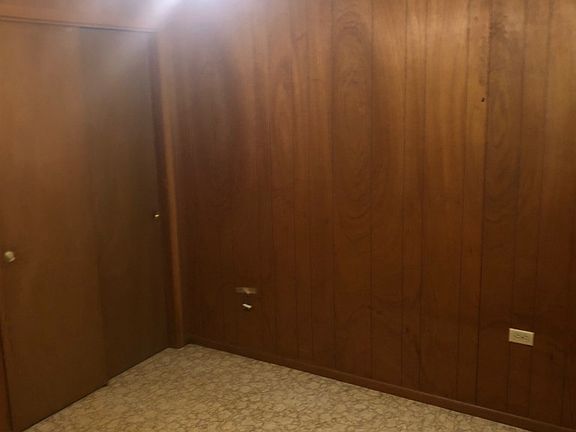 3rd image of 214 Lucky St