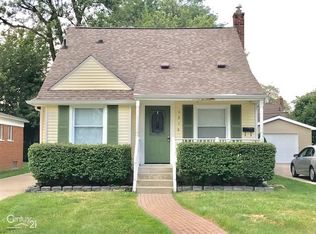 1316 Eaton Rd, Berkley, MI 48072