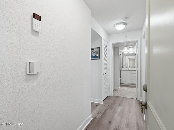 5th image of 202 LAGUNA VILLAS Boulevard #B24