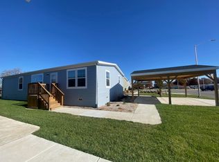 1078 E Park St #P1078, Gardner, KS 66030