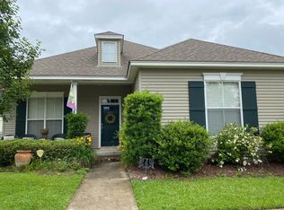 249 Carriage Pines Ln, Covington, LA 70435