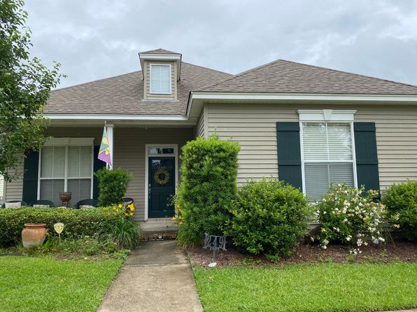 249 Carriage Pines Ln
