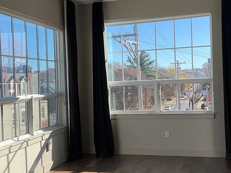 622 Gross St #303 — Photo 11