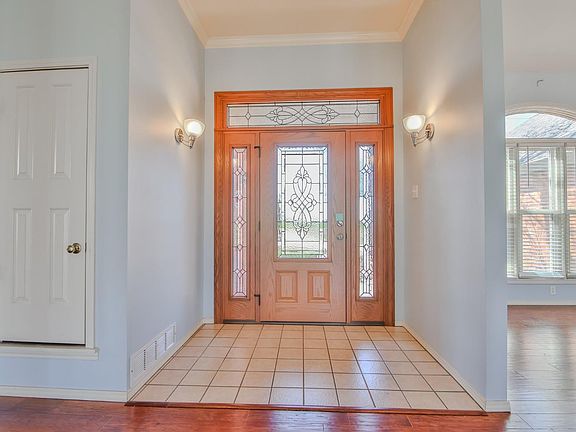 3rd image of 116 N Quincy Ave
