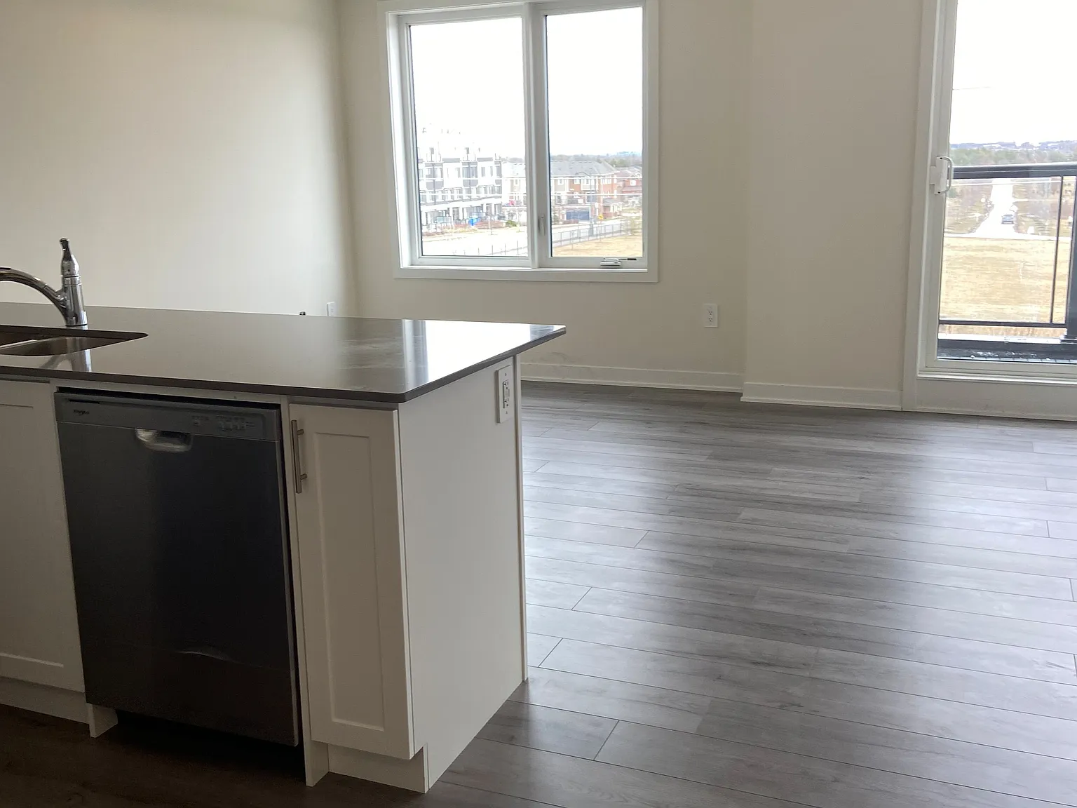 2 bed, $2,695 — Photo 2