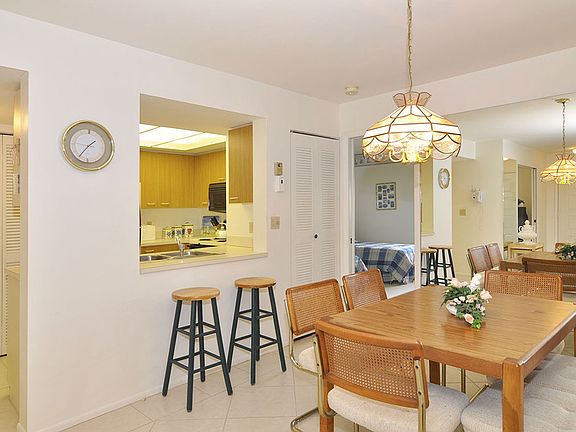 2nd image of 13276 White Marsh Ln APT 6