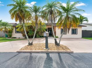 Sugarwood Ii Sec 1, Miami, FL 33186