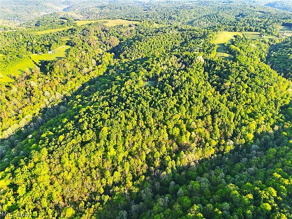 3rd image of Crum Ridge Rd