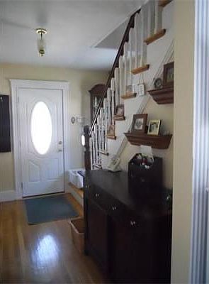 2nd image of 12 Newcastle Rd