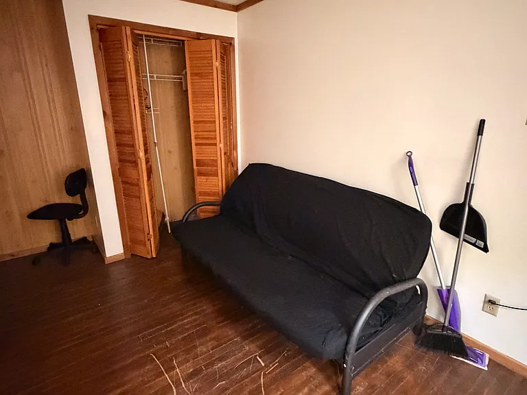 947 Cross St #1 — Photo 10