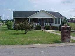 1st image of 1400 Janet Way Dr