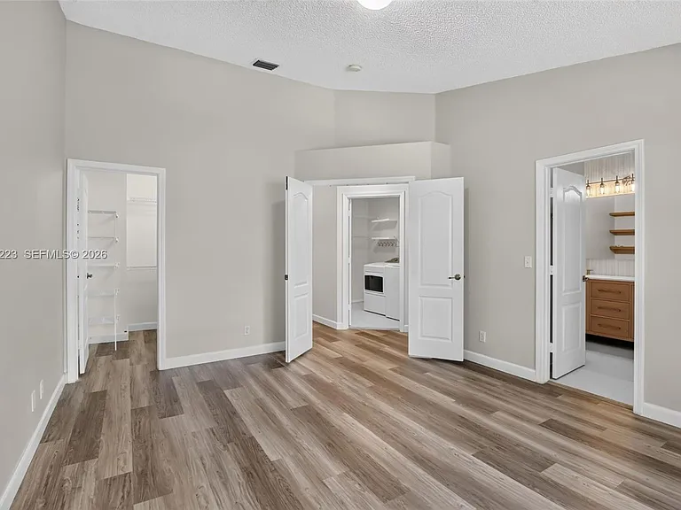 13212 NW 7th Dr — Photo 21