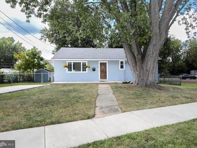 5 S Warwick Rd, Somerdale, NJ, 08083