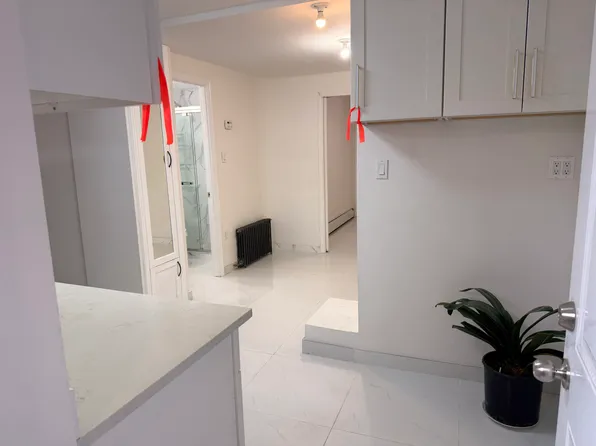 (undisclosed Address), Brooklyn, NY 11204