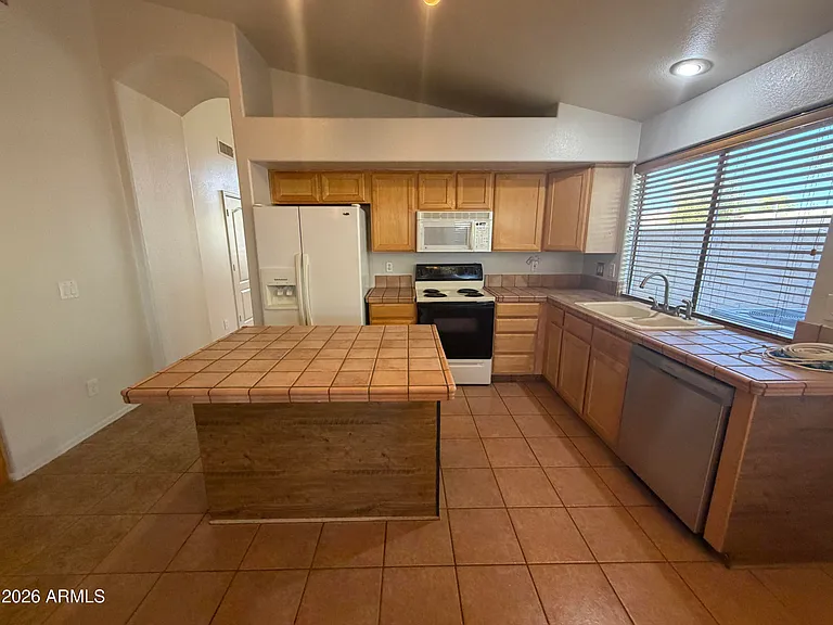 1767 E Toledo St — Photo 6
