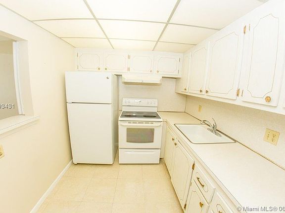 2nd image of 31 Tilford B #31