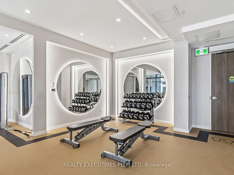 8188 Yonge St #501 — Photo 13