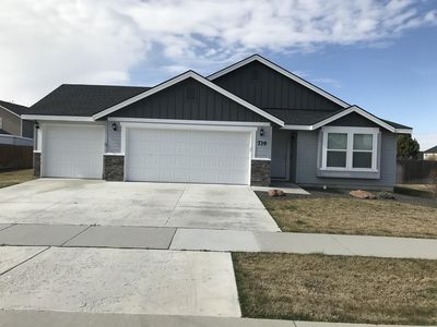 739 N Pringlewood Pl, Star, ID, 83669