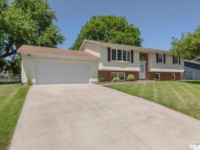 105 Spruce Dr, Colona, IL, 61241