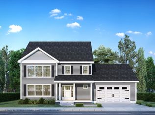 8 Forrestal Dr, Brunswick, ME 04011
