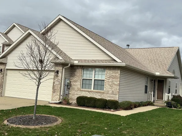 1212 Windwood Ln #1212, Mahomet, IL 61853