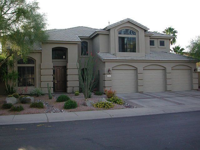 1st image of 9124 N 118th Pl