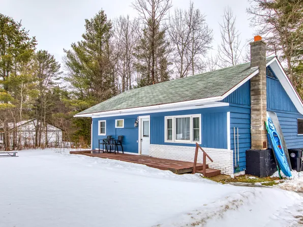 42 Church St, Lake Placid, NY 12946