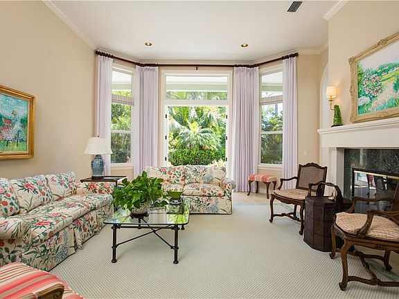 5th image of 118 Hidden Oak Dr