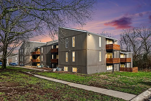 Meadowbrook Apartments Photo 1