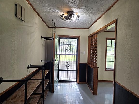 4th image of 5953 Fm 141