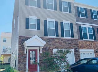 8479 Craggan Ln, Manassas, VA