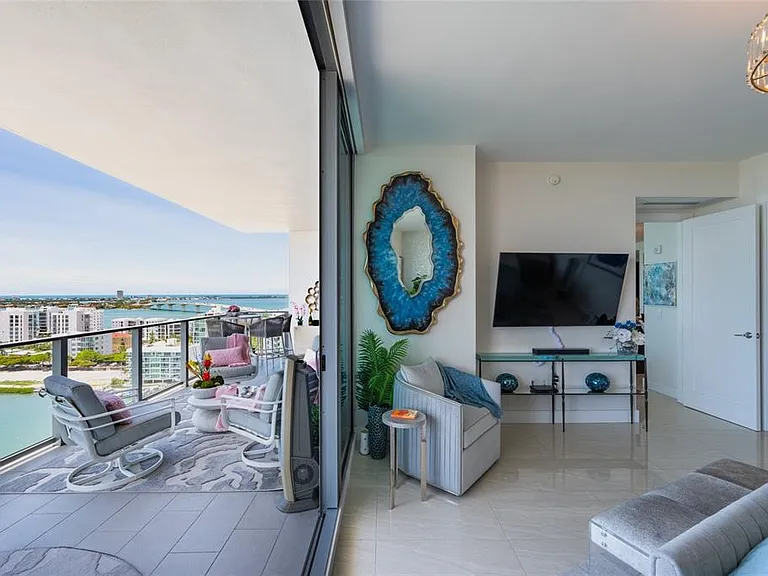1155 N Gulfstream Ave #1607 — Photo 37