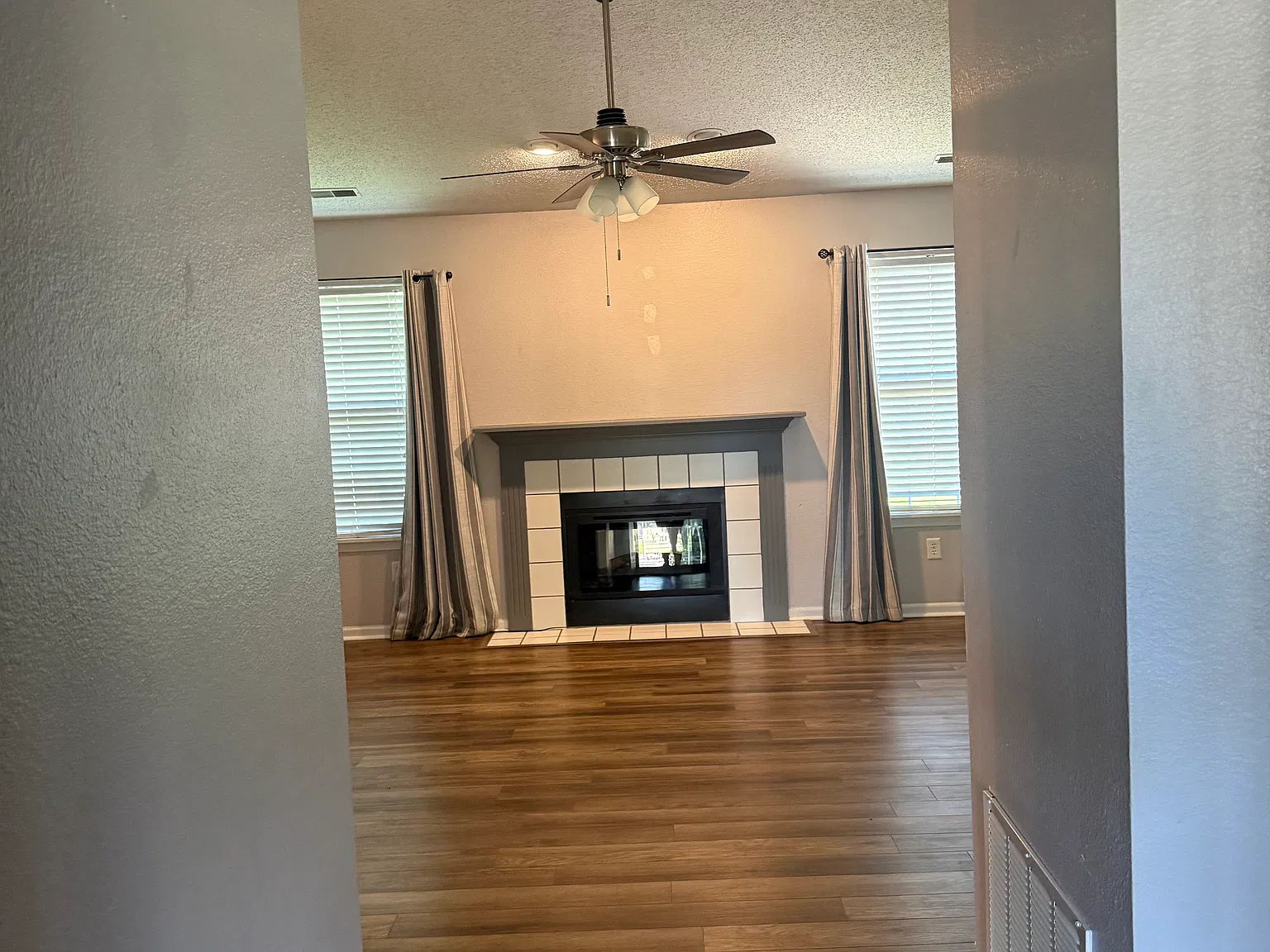 17718 Gasparilla Ct — Photo 2
