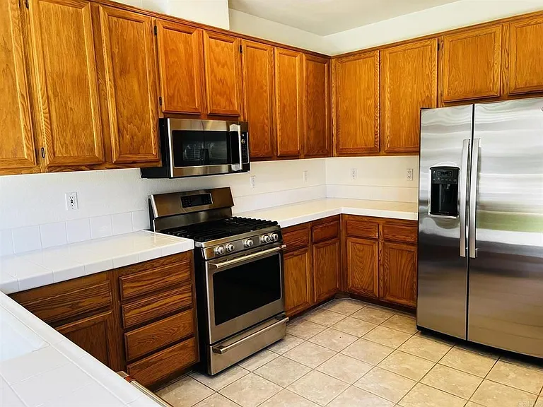 6033 Paseo Hermosa — Photo 27
