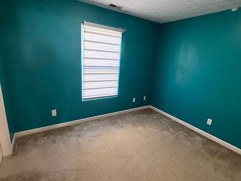 525 Plantation Way — Photo 8