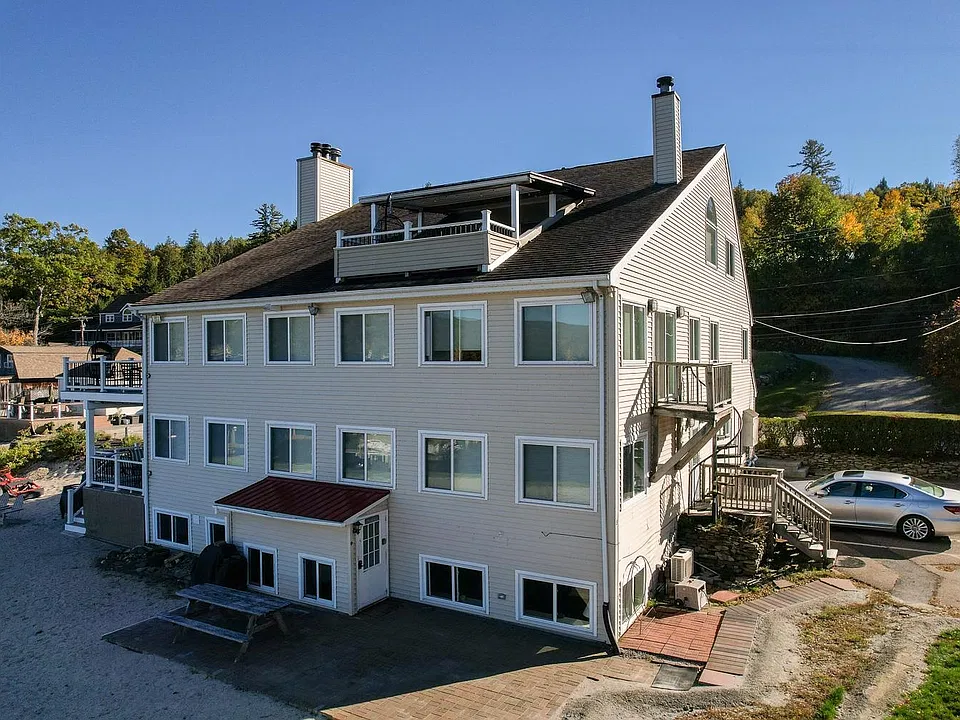208 W Shore Rd #5