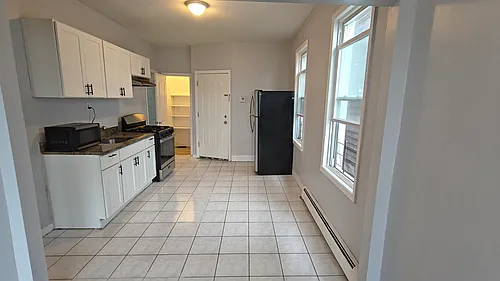 166 Lexington Ave Photo 1