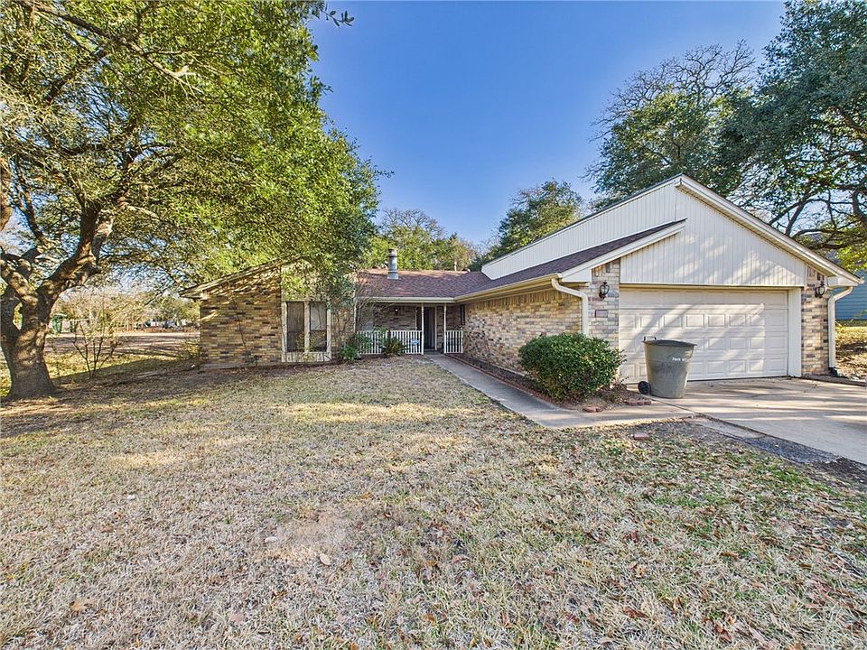 1st image of 3015 Westwood Main Dr