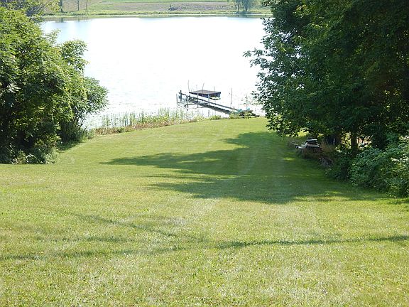5th image of 110 Mill Rd