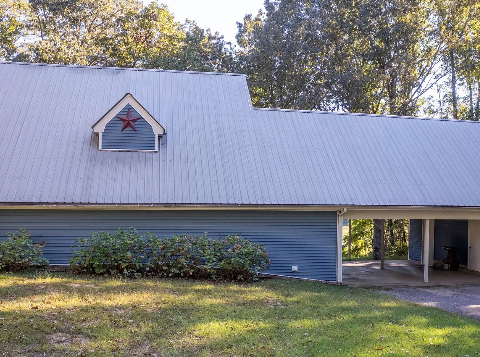 3 bed, 1803 sqft, $2,000 — Photo 2