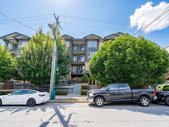 2nd image of 2351 Kelly Ave #308