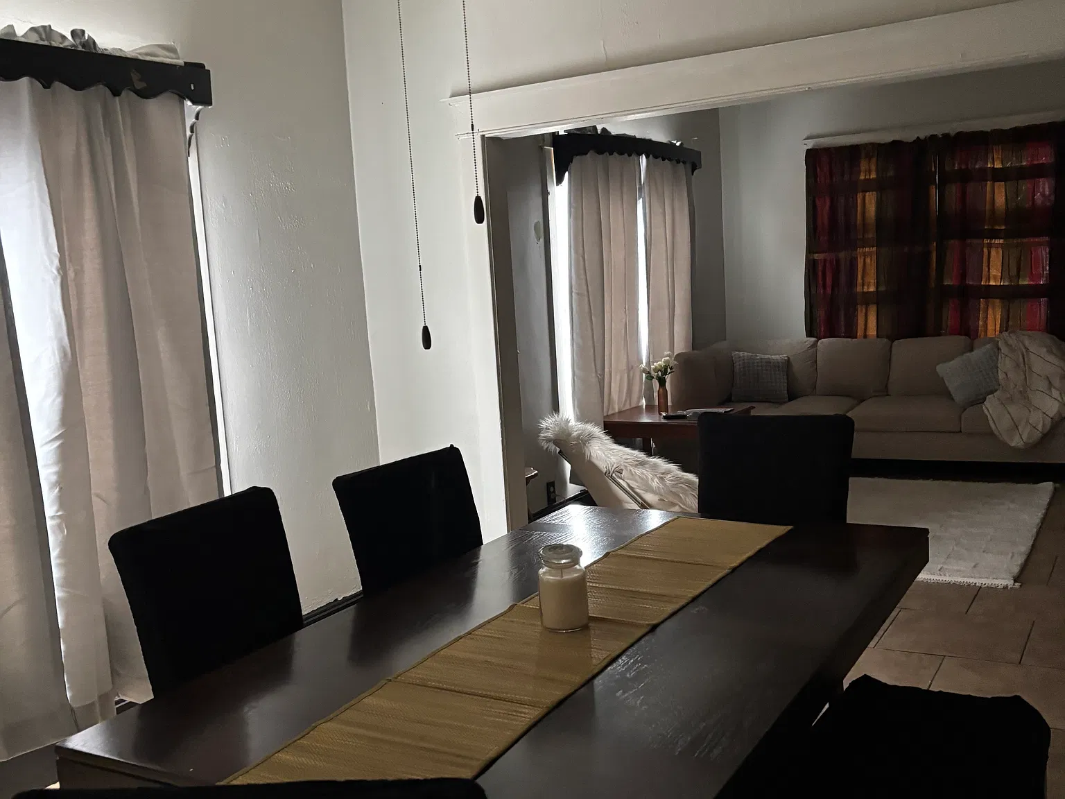 4 bed, 1872 sqft, $2,200 — Photo 4