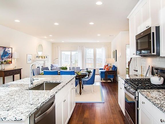 5th image of 113 Brooksmont Dr #36