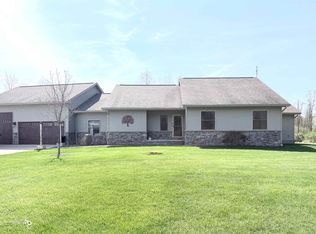 10218 Farrand Rd, Otisville, MI 48463