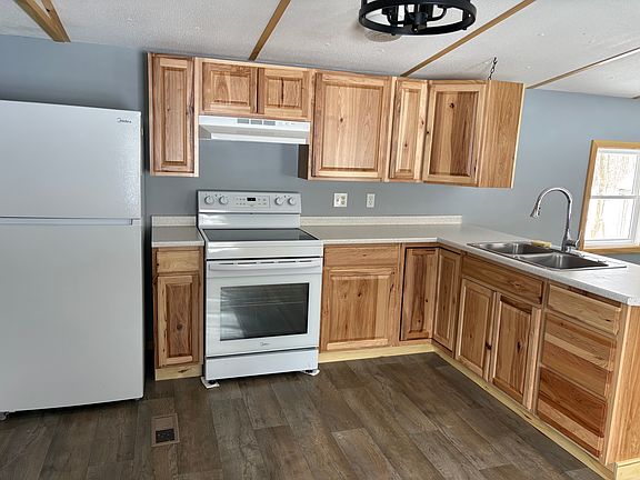 2nd image of 745 Todds Corner Rd