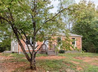 329 Stevens St, Appomattox, VA 24522